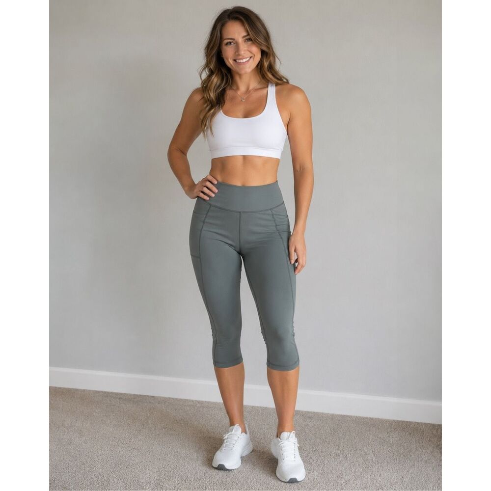 GapFit Sculpt Revolution Olive Green Capri Leggings Petite Small